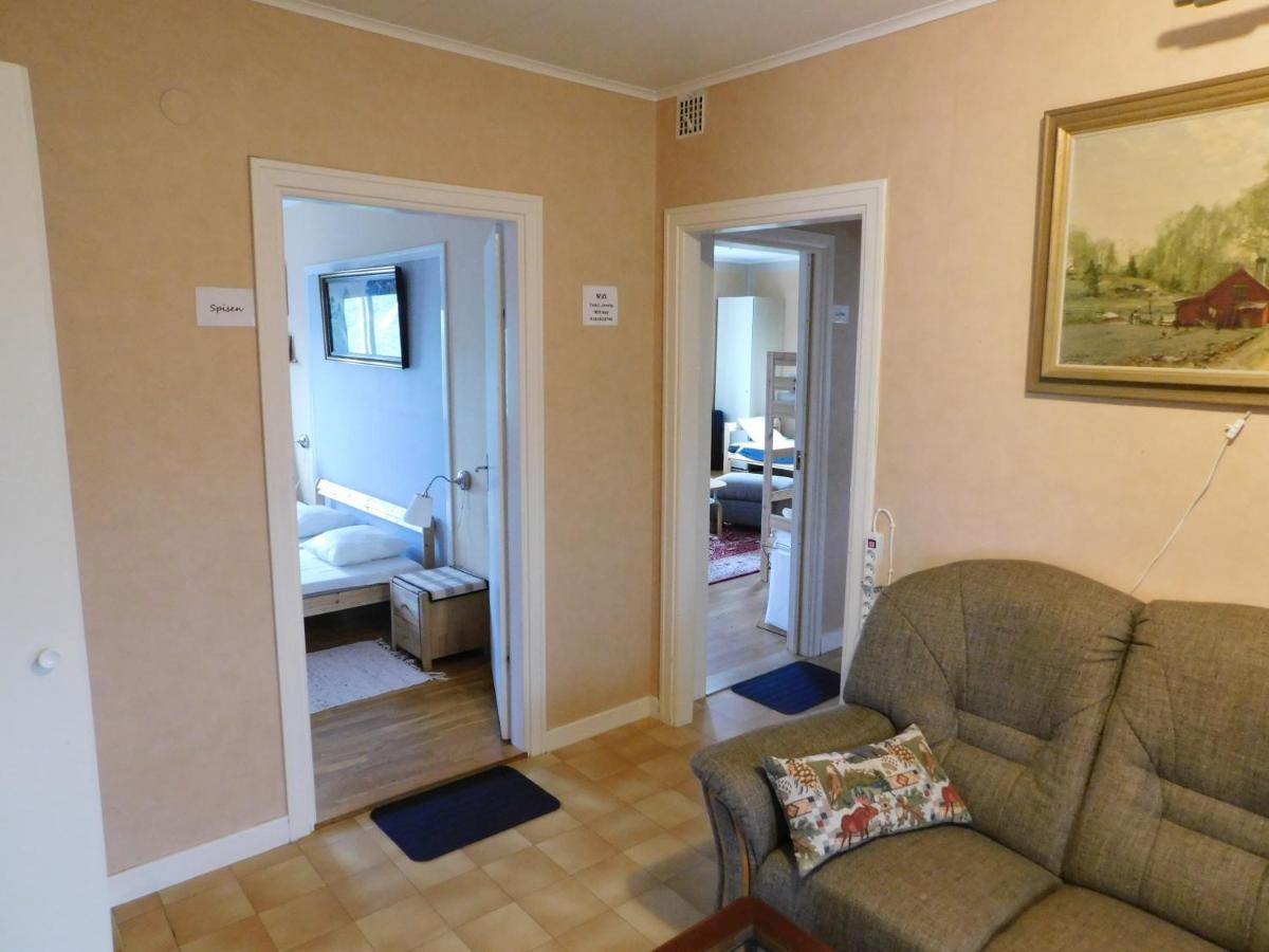 Solgarden Vandrarhem Hostal B&B Blackstad Экстерьер фото